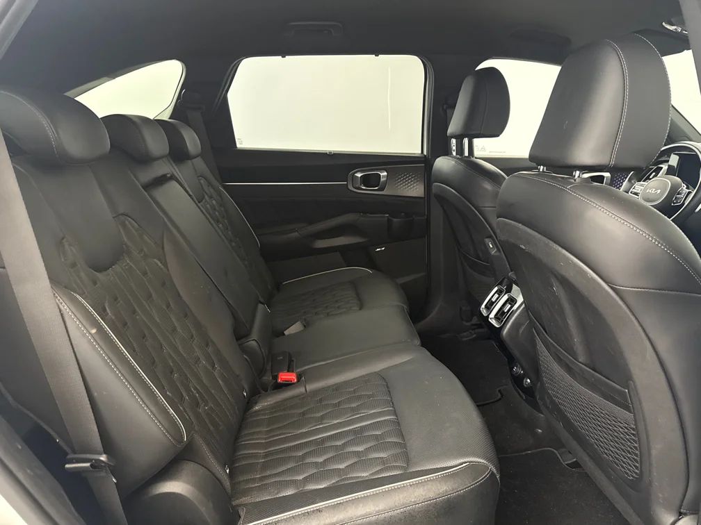 Kia Sorento Plug-in Advance Plus 7-sits Drag Navi 360° Värmare MOMS 265hk – bild 10 av 16
