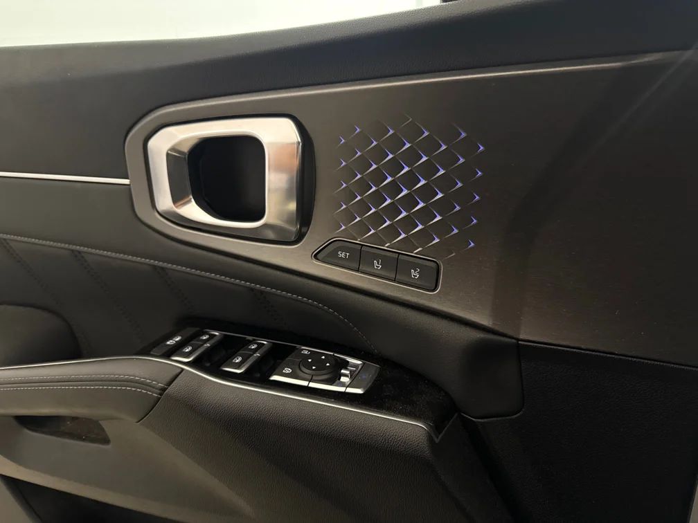 Kia Sorento Plug-in Advance Plus 7-sits Drag Navi 360° Värmare MOMS 265hk – bild 9 av 16