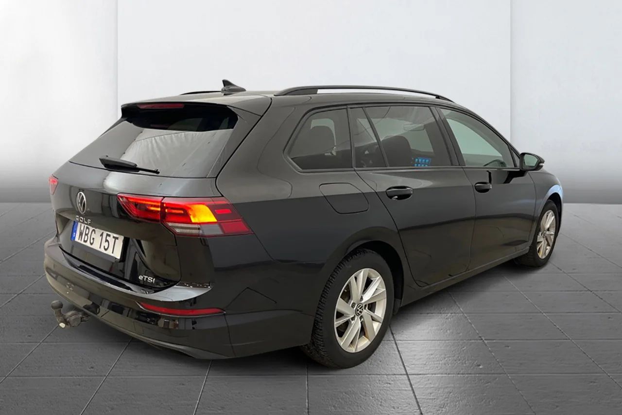 Volkswagen Golf SC 1.5 eTSI Aut Drag Cockpit Kamera MOMS 150hk – bild 5 av 10