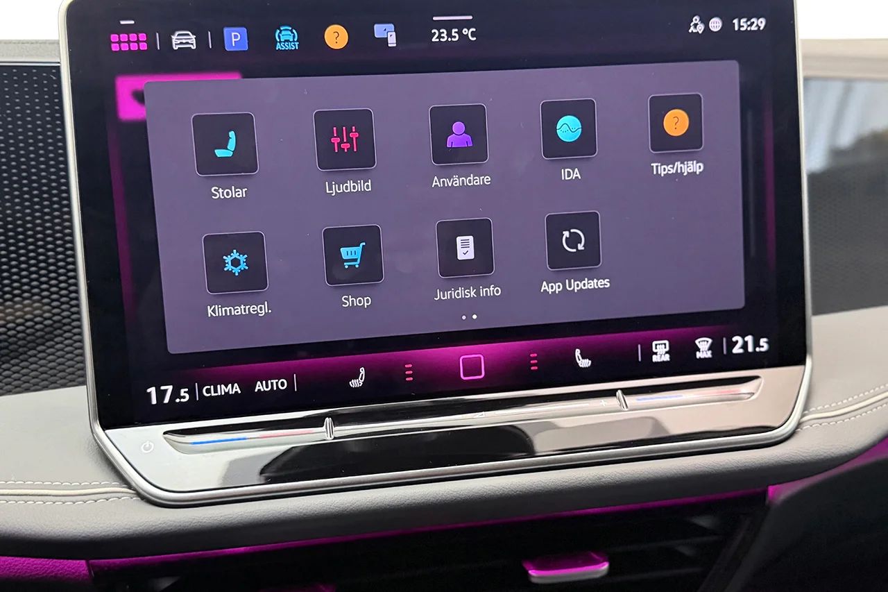 Volkswagen Passat SC 1.5 eTSI Business Drag Cockpit Navi Värmare ergoActive MOMS – bild 33 av 37