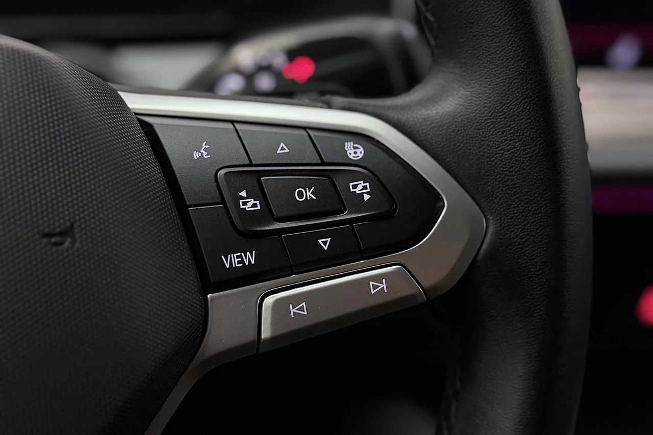 Volkswagen Passat SC 1.5 eTSI Business Drag Cockpit Navi Värmare ergoActive MOMS – bild 22 av 37
