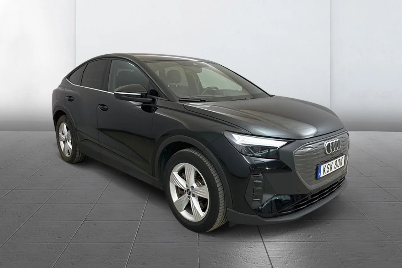 Audi Q4 40 Sportback e-tron Proline Komfort Kamera Assistanspkt 204hk – bild 3 av 11