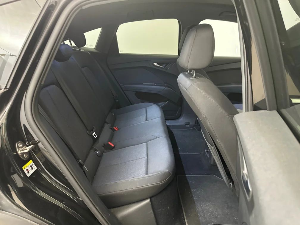 Audi Q4 40 Sportback e-tron Proline Komfort Kamera Assistanspkt 204hk – bild 8 av 11