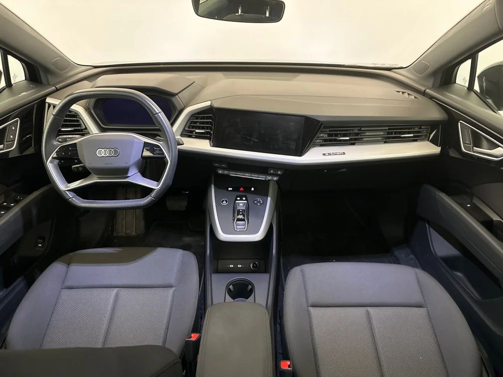 Audi Q4 40 Sportback e-tron Proline Komfort Kamera Assistanspkt 204hk – bild 9 av 11