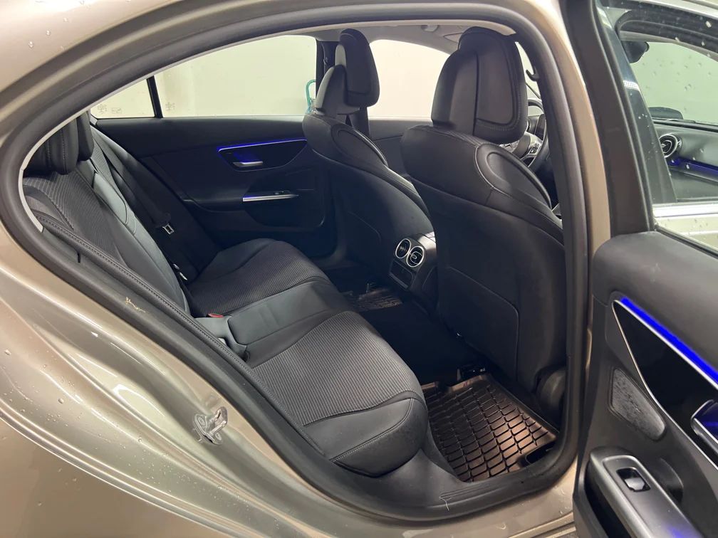 Mercedes-Benz C 300 e Avantgarde Vinter Drag Navi Kamera Burmester 313hk – bild 8 av 10