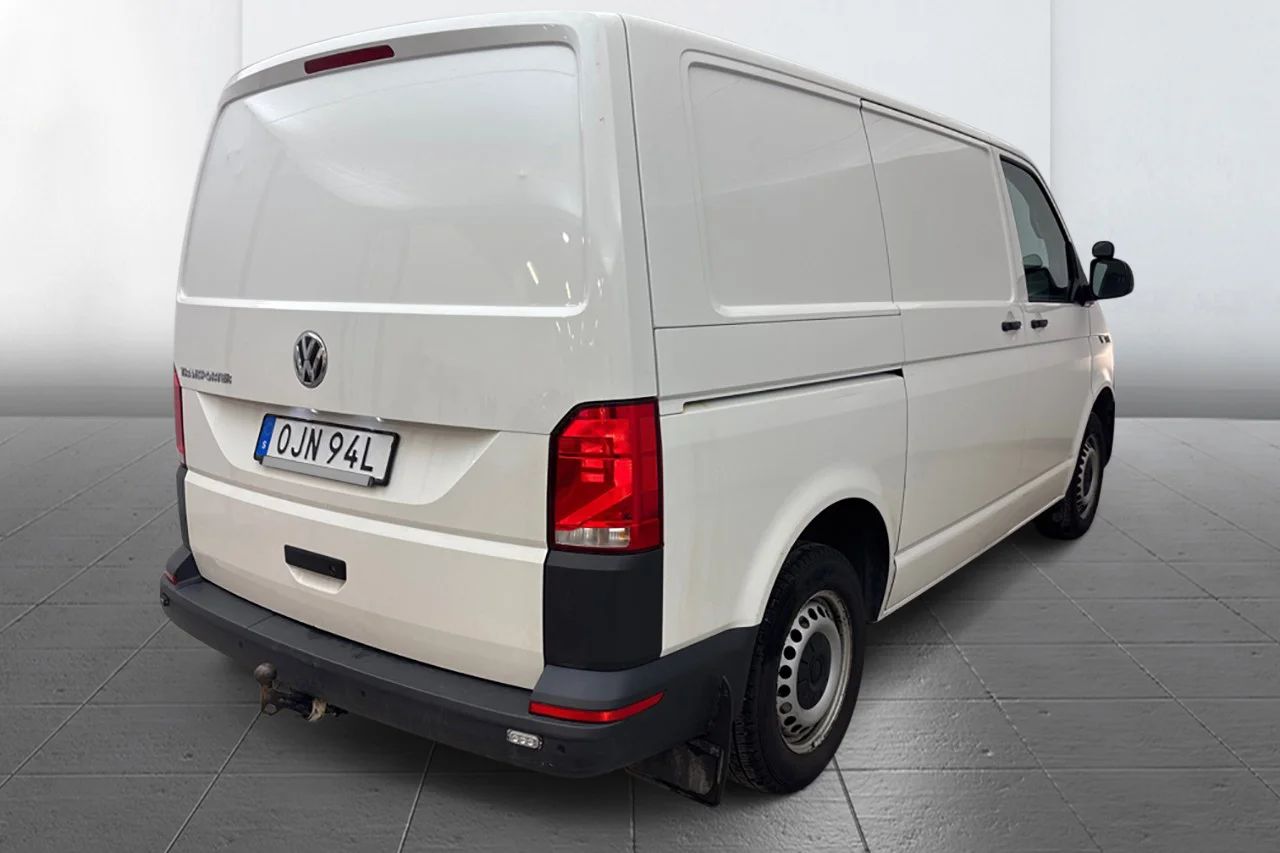 Volkswagen Transporter T30 2.0 TDI Aut Drag Komfort 3-sits Värmare MOMS 150hk – bild 5 av 9