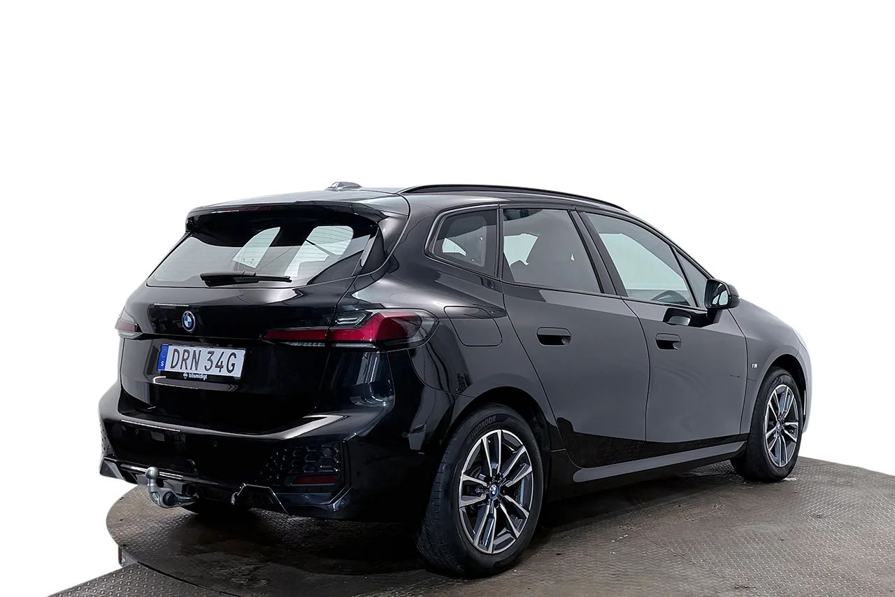 BMW 225e xDrive Active Tourer M Sport Shadow PremiumPro Drag Cockpit MOMS – bild 5 av 37