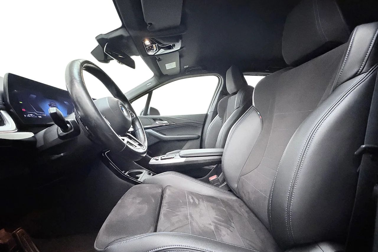 BMW 225e xDrive Active Tourer M Sport Shadow PremiumPro Drag Cockpit MOMS – bild 11 av 37