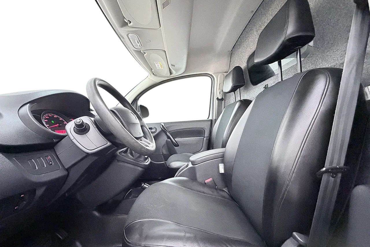 Renault Kangoo ZE Maxi 33 kWh Köpt batteri Värmare P-Sens MOMS – bild 13 av 23