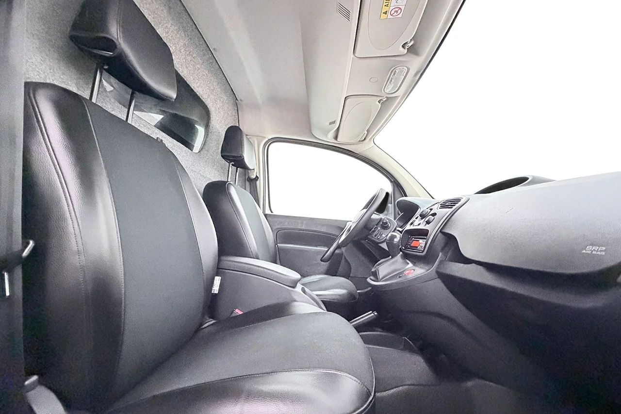 Renault Kangoo ZE Maxi 33 kWh Köpt batteri Värmare P-Sens MOMS – bild 16 av 23