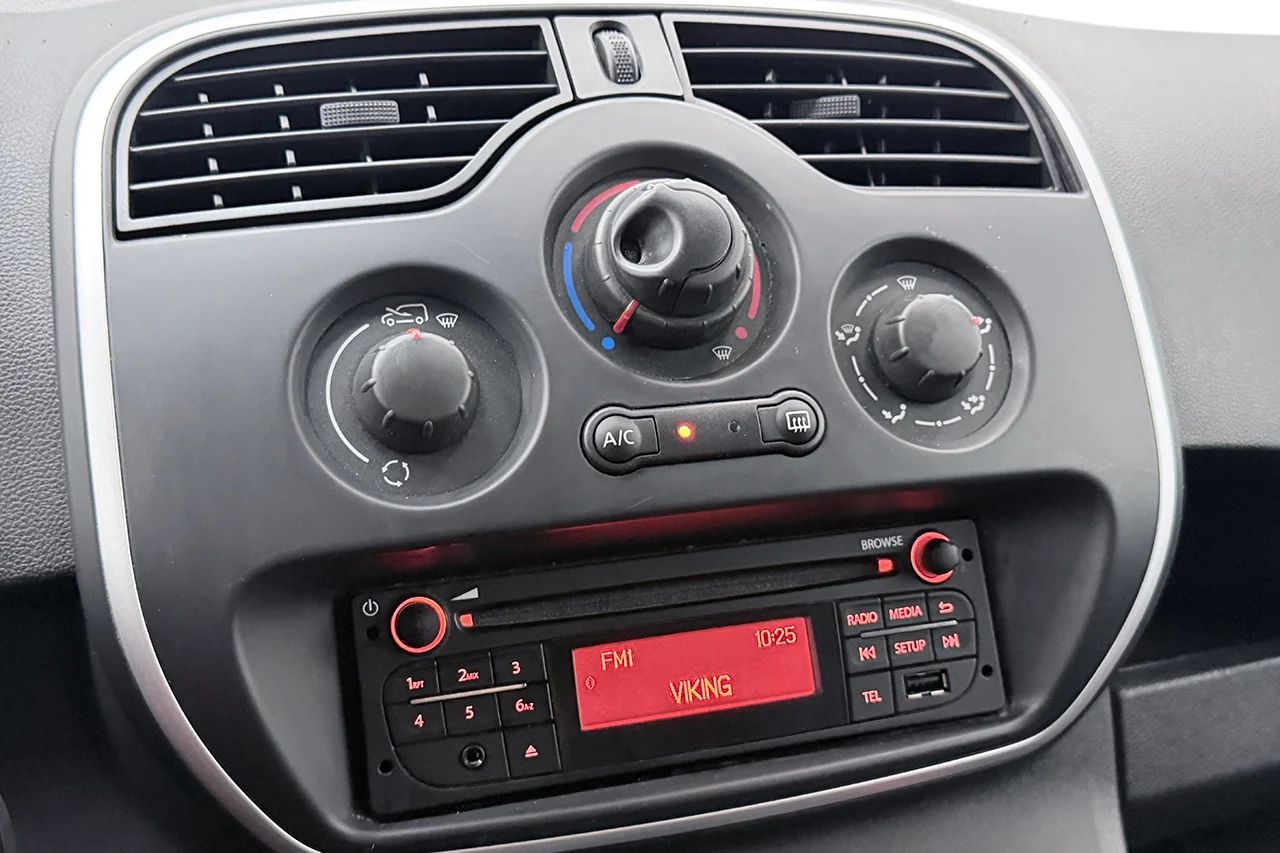 Renault Kangoo 1.5 dCi Drag 3-sits Värmare P-Sens MOMS 95hk – bild 19 av 22