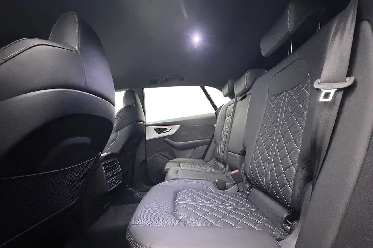 Audi Q8 60 TFSI e Q S Line BlackApp+ Drag 360° Valcona MOMS 490hk – bild 14 av 37