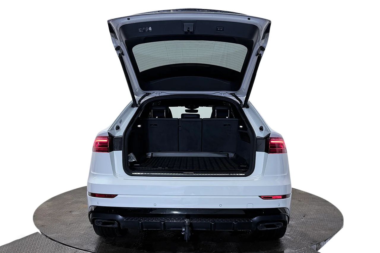 Audi Q8 60 TFSI e Q S Line BlackApp+ Drag 360° Valcona MOMS 490hk – bild 7 av 37