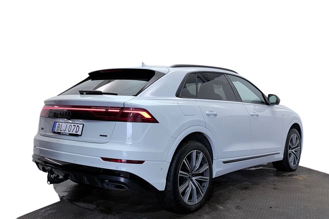 Audi Q8 60 TFSI e Q S Line BlackApp+ Drag 360° Valcona MOMS 490hk – bild 5 av 37