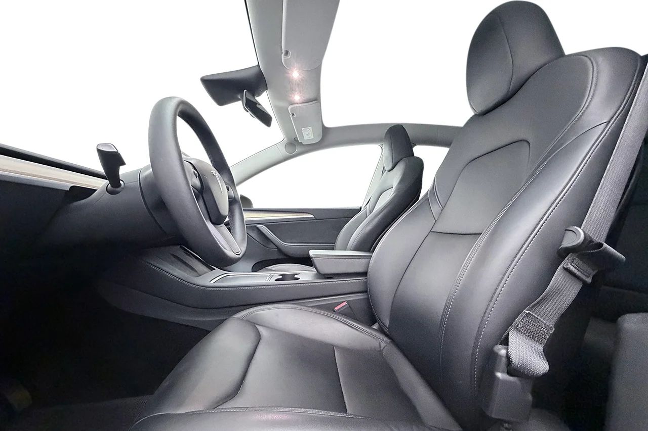 Tesla Model Y Long Range AWD Drag Läder MOMS 514hk – bild 11 av 36