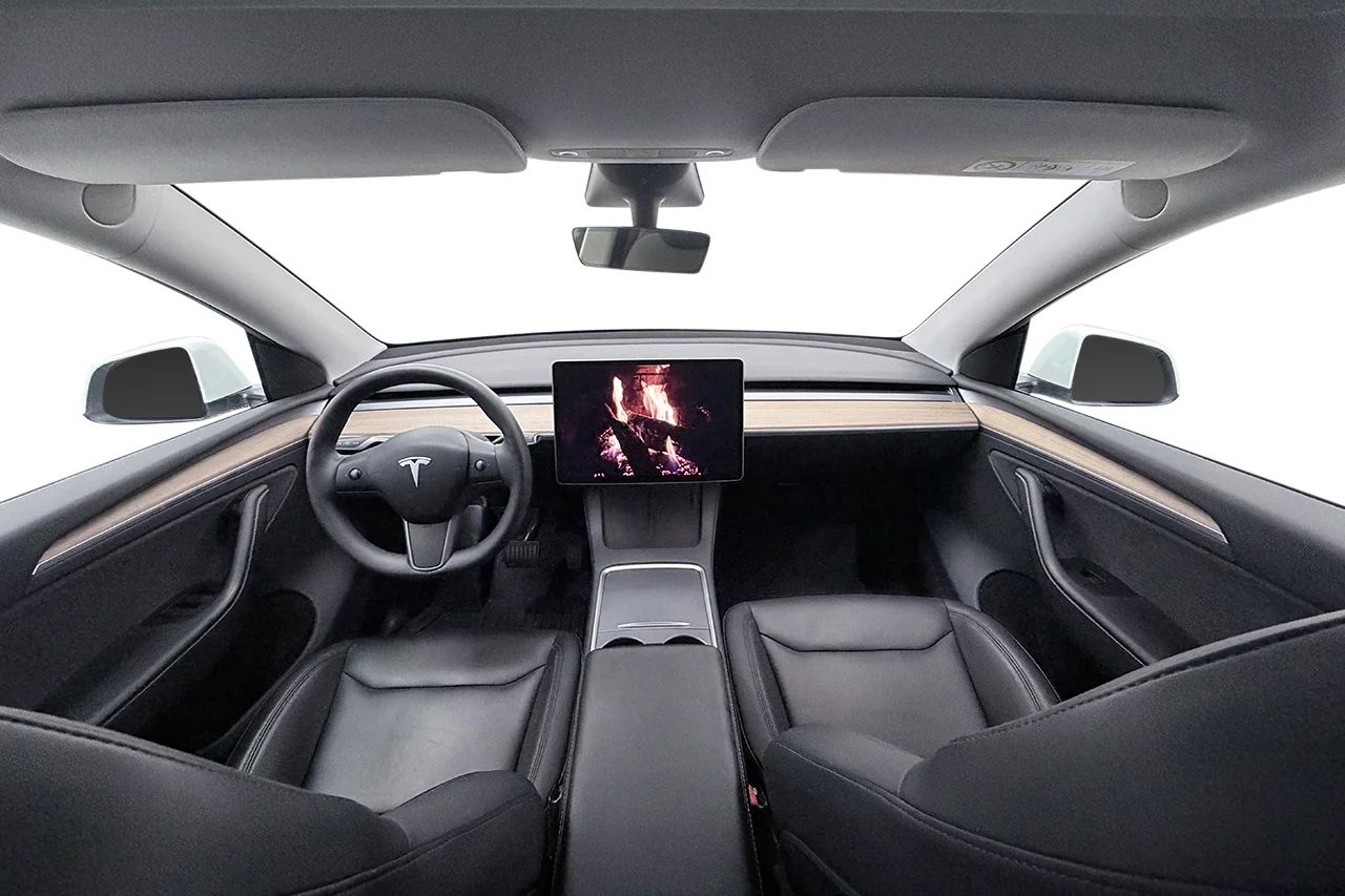 Tesla Model Y Long Range AWD Drag Läder MOMS 514hk – bild 16 av 36
