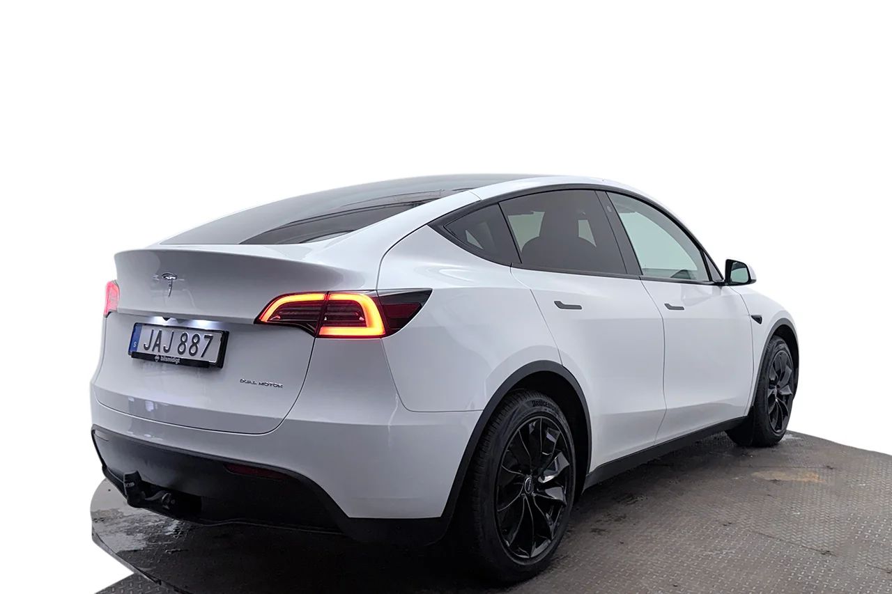 Tesla Model Y Long Range AWD Drag Läder MOMS 514hk – bild 5 av 36