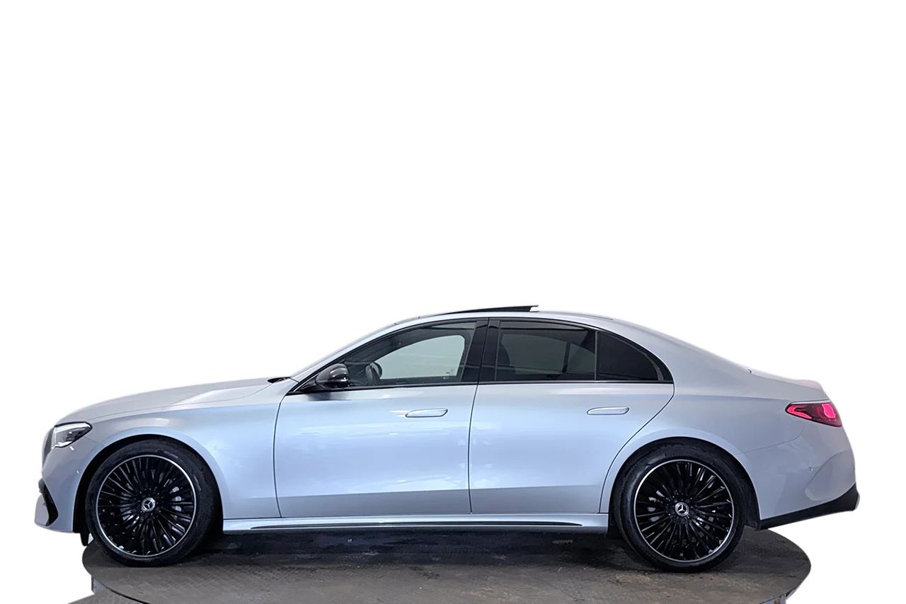 Mercedes-Benz E 220 d AMG Line Premium Night Pano 360° Burmester4D 197hk – bild 10 av 36