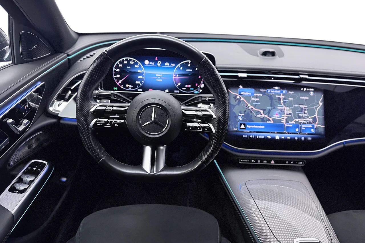 Mercedes-Benz E 220 d AMG Line Premium Night Pano 360° Burmester4D 197hk – bild 17 av 36