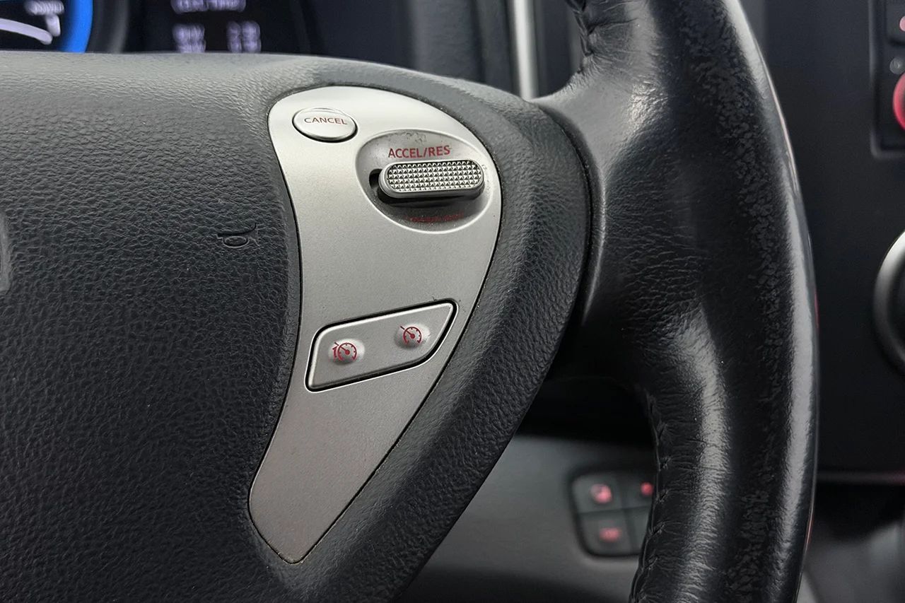 Nissan e-NV200 24 kWh Inredd 2xSidodörr Navi MOMS 109hk – bild 19 av 26
