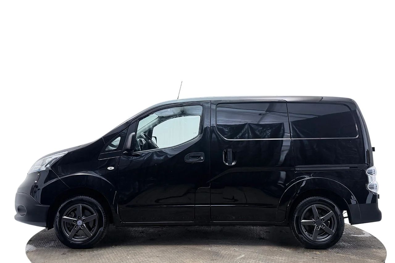 Nissan e-NV200 24 kWh Inredd 2xSidodörr Navi MOMS 109hk – bild 9 av 26