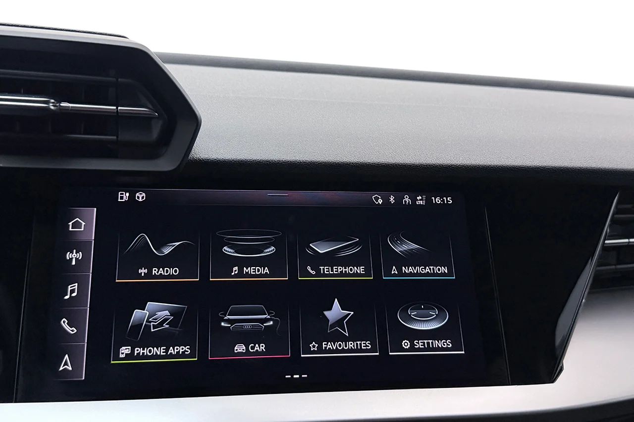 Audi A3 SB 40 TFSI e Aut Komfort Navi Kamera MOMS 204hk – bild 25 av 30