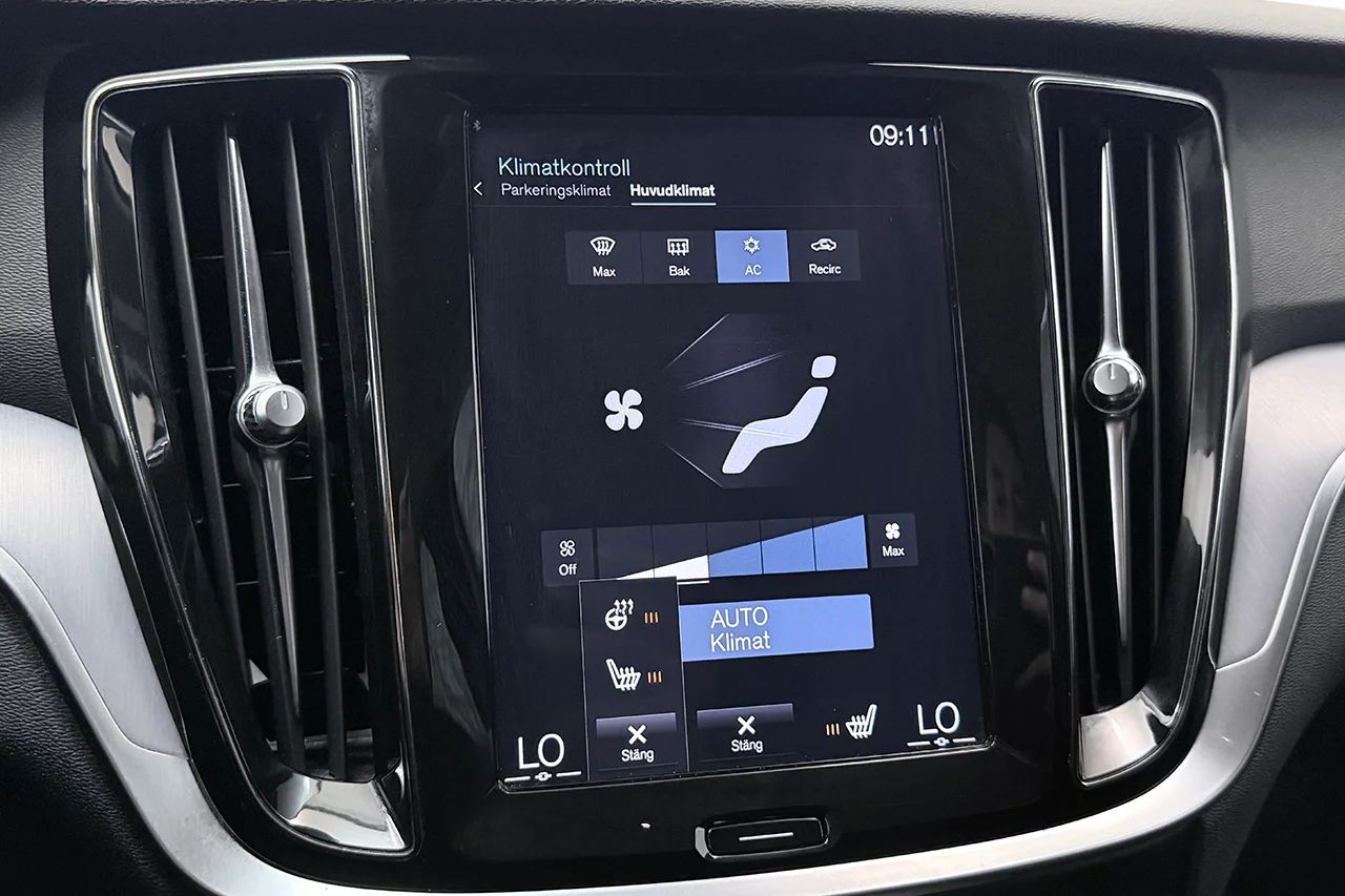 Volvo V60 D3 Geartronic Momentum Drag Navi 150hk, 2020 – bild 26 av 34