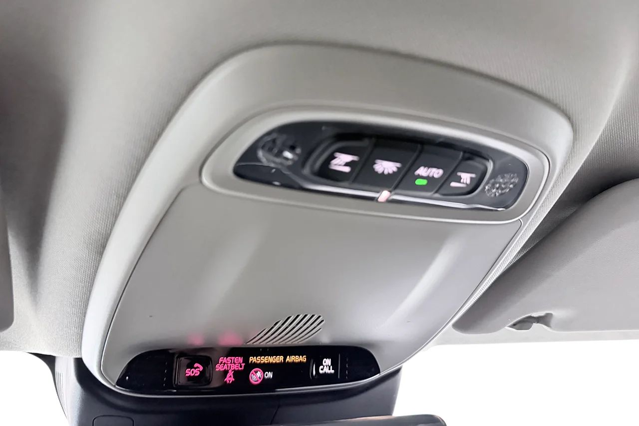 Volvo V60 D3 Geartronic Momentum Drag Navi 150hk, 2020 – bild 23 av 34