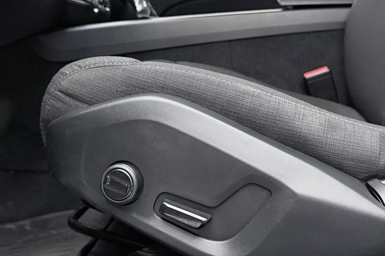 Volvo V60 D3 Geartronic Momentum Drag Navi 150hk, 2020 – bild 13 av 34