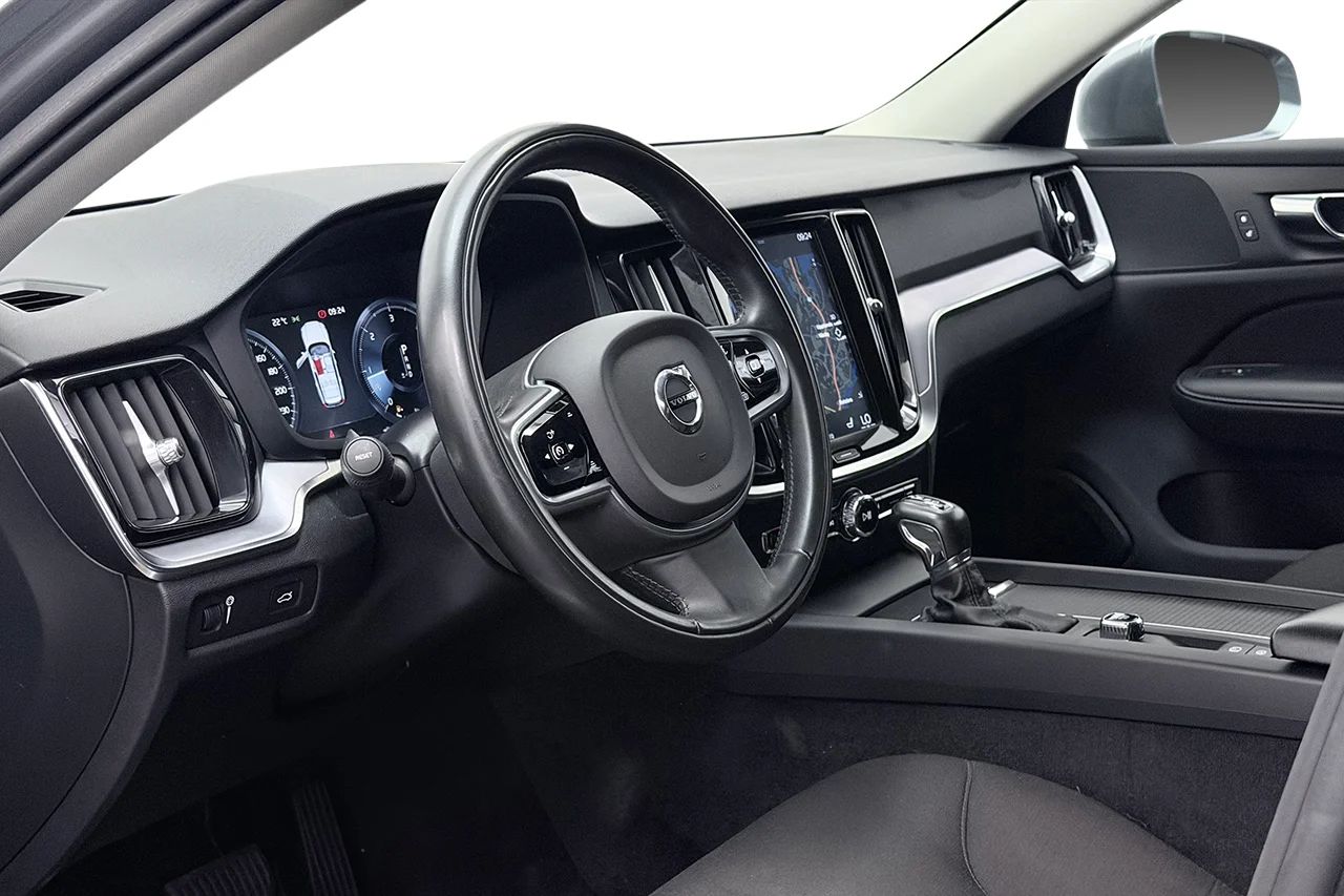 Volvo V60 D3 Geartronic Momentum Drag Navi 150hk, 2020 – bild 12 av 34