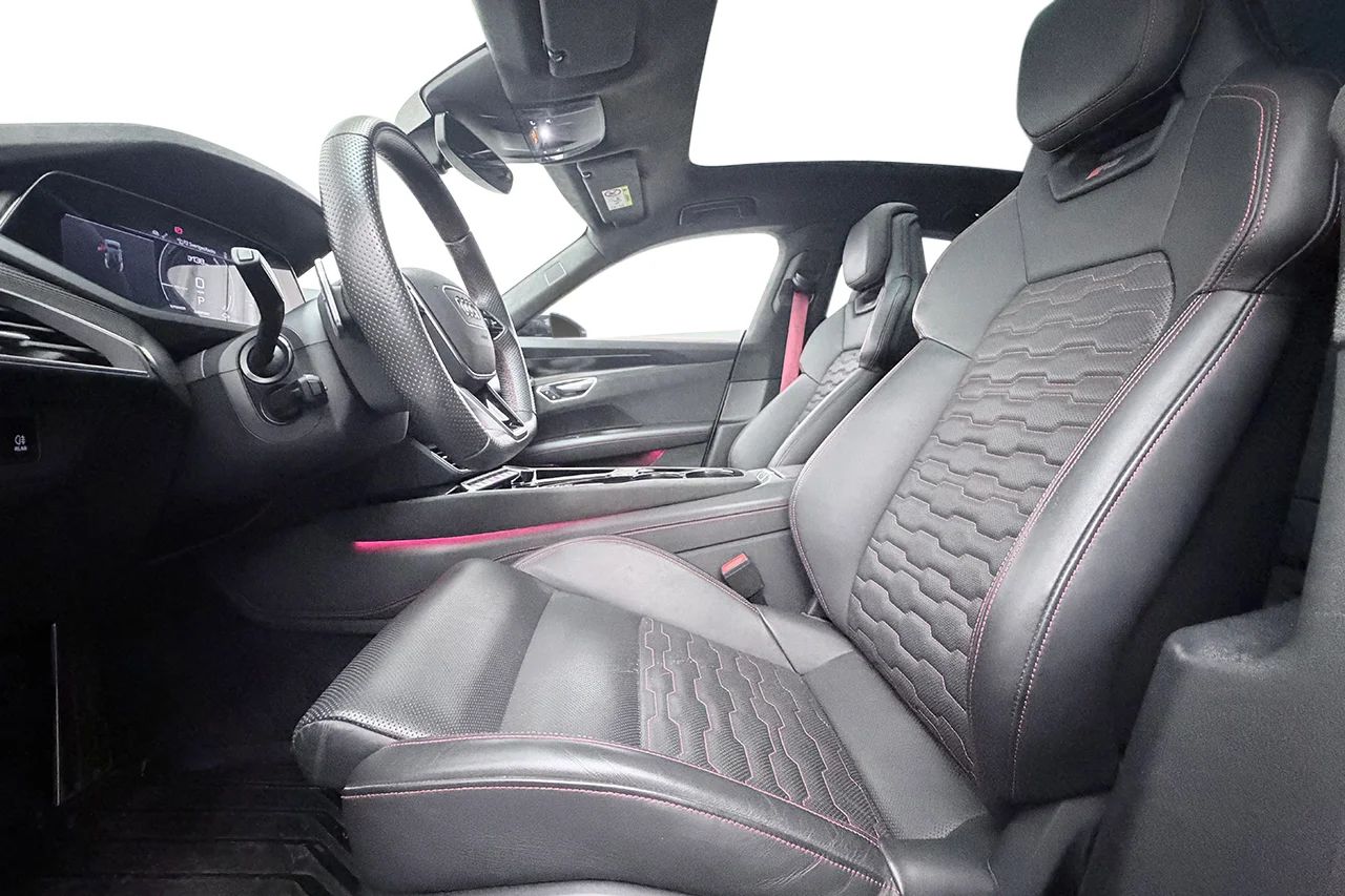 Audi RS e-tron GT RS Panorama 360 Navi 598hk, 2022 – bild 11 av 37
