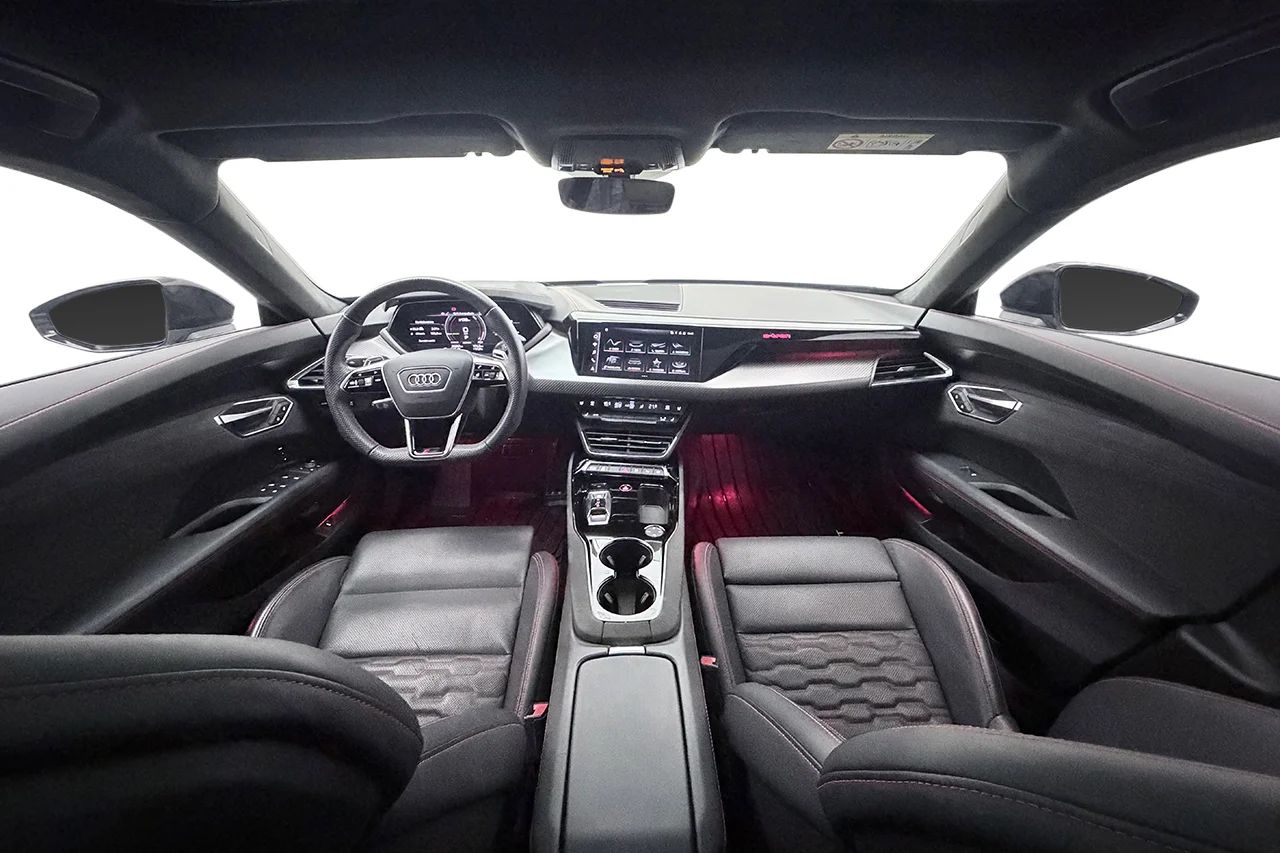 Audi RS e-tron GT RS Panorama 360 Navi 598hk, 2022 – bild 18 av 37