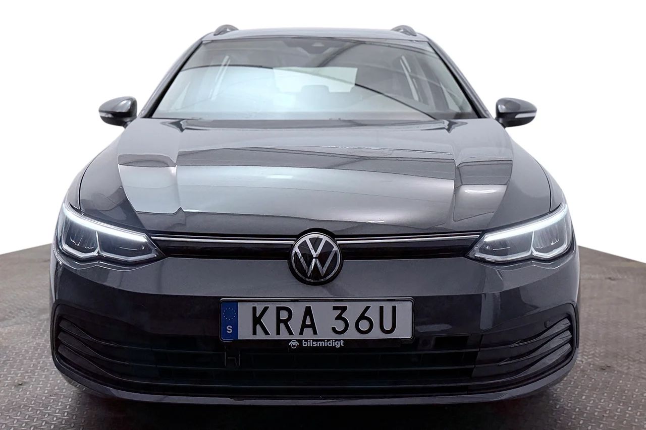 Volkswagen Golf Sportscombi 1.5 TGI DSG Sekventiell, 131hk, 2024 – bild 2 av 32