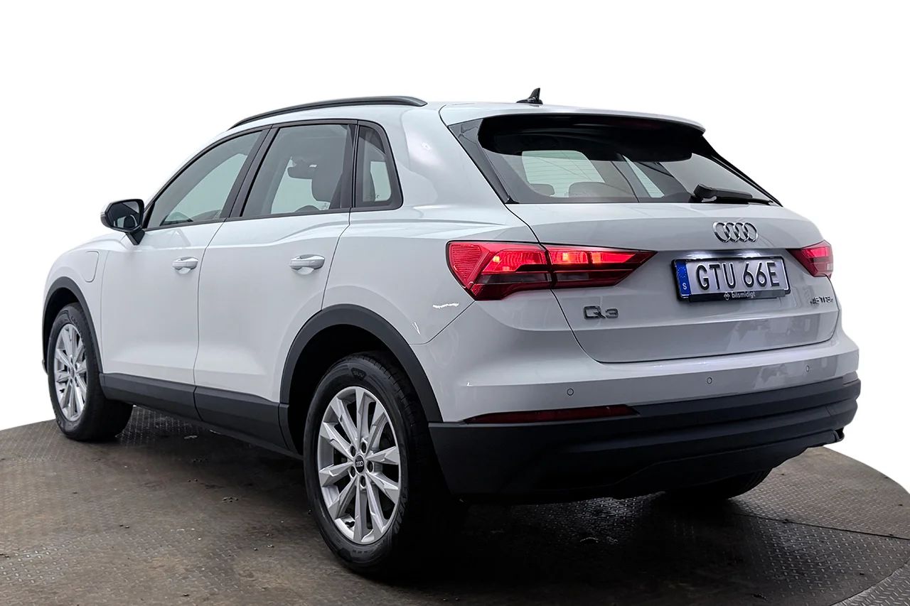 Audi Q3 45 TFSI e Proline Cockpit Connect P-Sens MOMS 245hk – bild 8 av 30