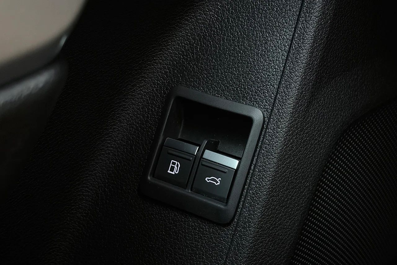 Audi Q3 45 TFSI e Proline Cockpit Connect P-Sens MOMS 245hk – bild 18 av 30