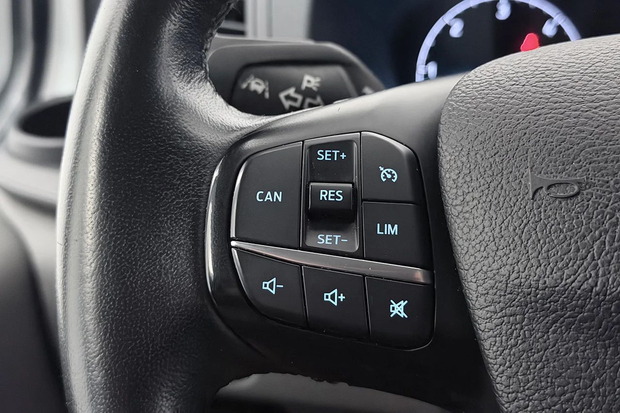 Ford Transit Custom 300 2.0 EcoBlue SelectShift Drag, B-kam 130hk, 2022 – bild 18 av 24