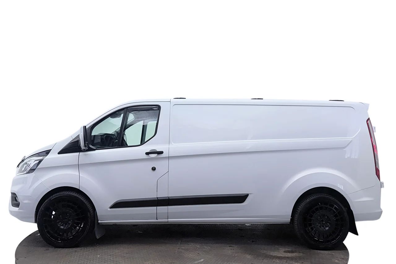 Ford Transit Custom 300 2.0 EcoBlue SelectShift Drag, B-kam 130hk, 2022 – bild 7 av 24