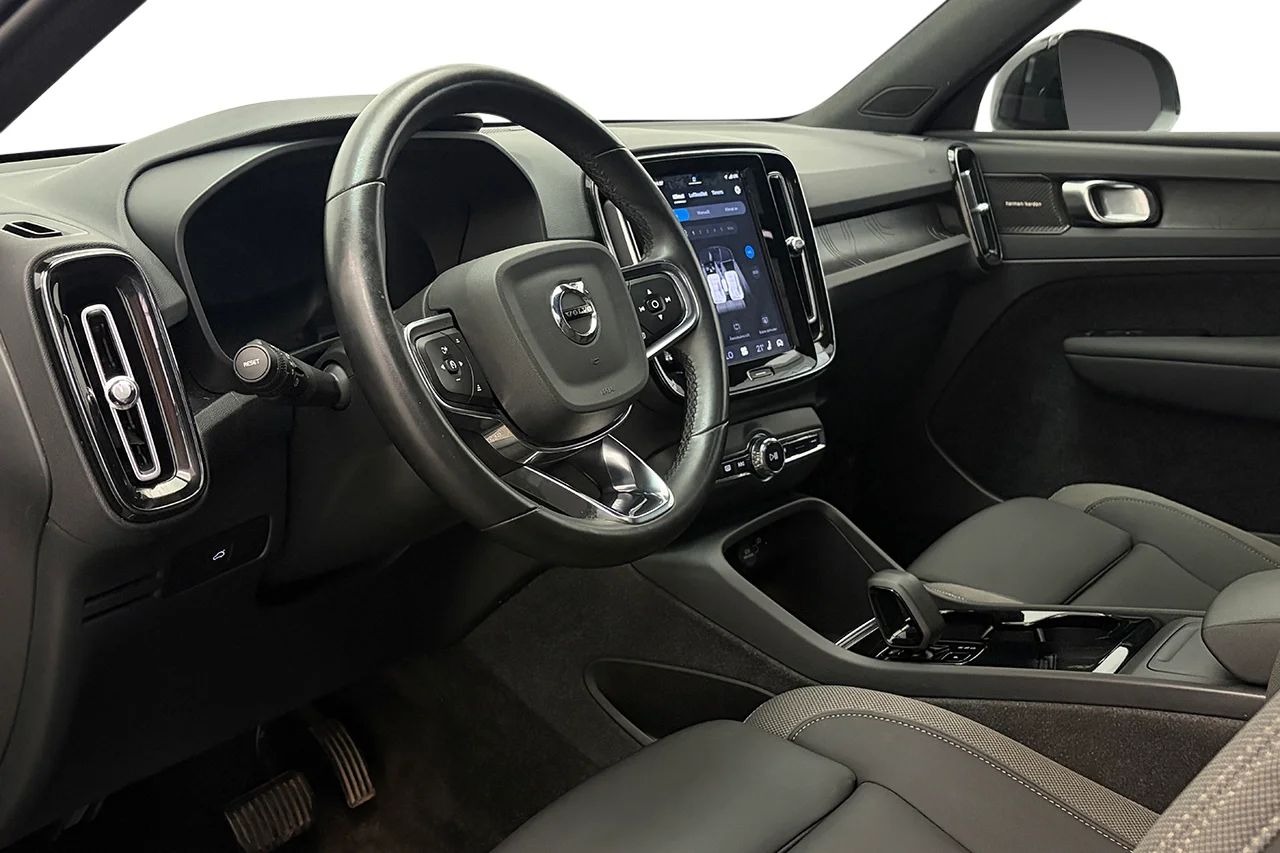 Volvo XC40 Recharge Extended Range, Drag, Pano, 360, 252hk, 2024 – bild 12 av 37