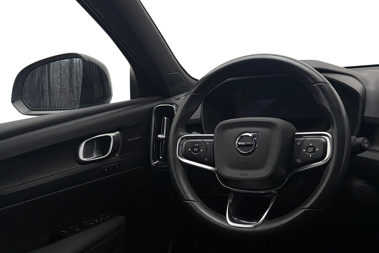 Volvo XC40 Recharge Extended Range, Drag, Pano, 360, 252hk, 2024 – bild 18 av 37