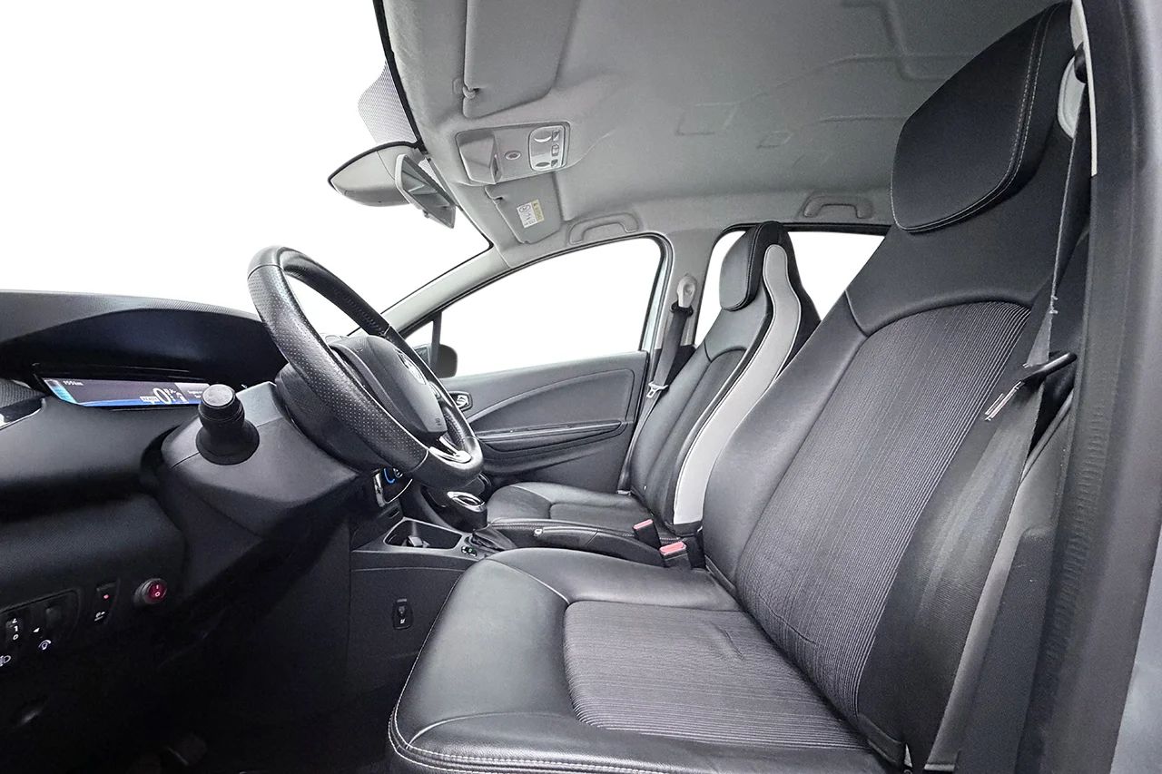 Renault Zoe R110 41 kWh Iconic Batteriköpt Kamera Värmare BOSE Skinn 109hk – bild 12 av 32