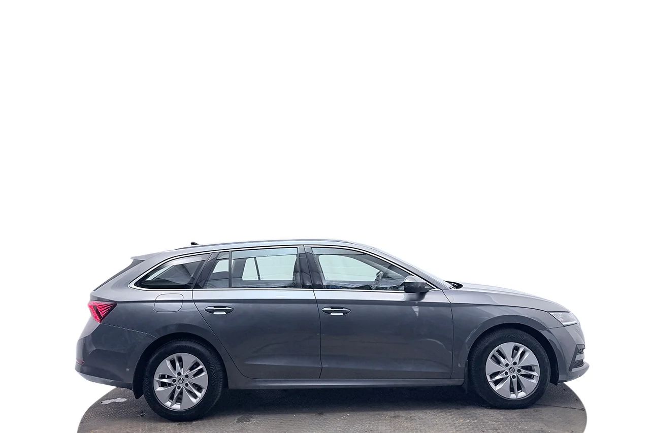 Skoda Octavia Kombi 2.0 TDI SCR 4x4 Aut Ambition Komfortpkt P-Sens Värmare – bild 4 av 31