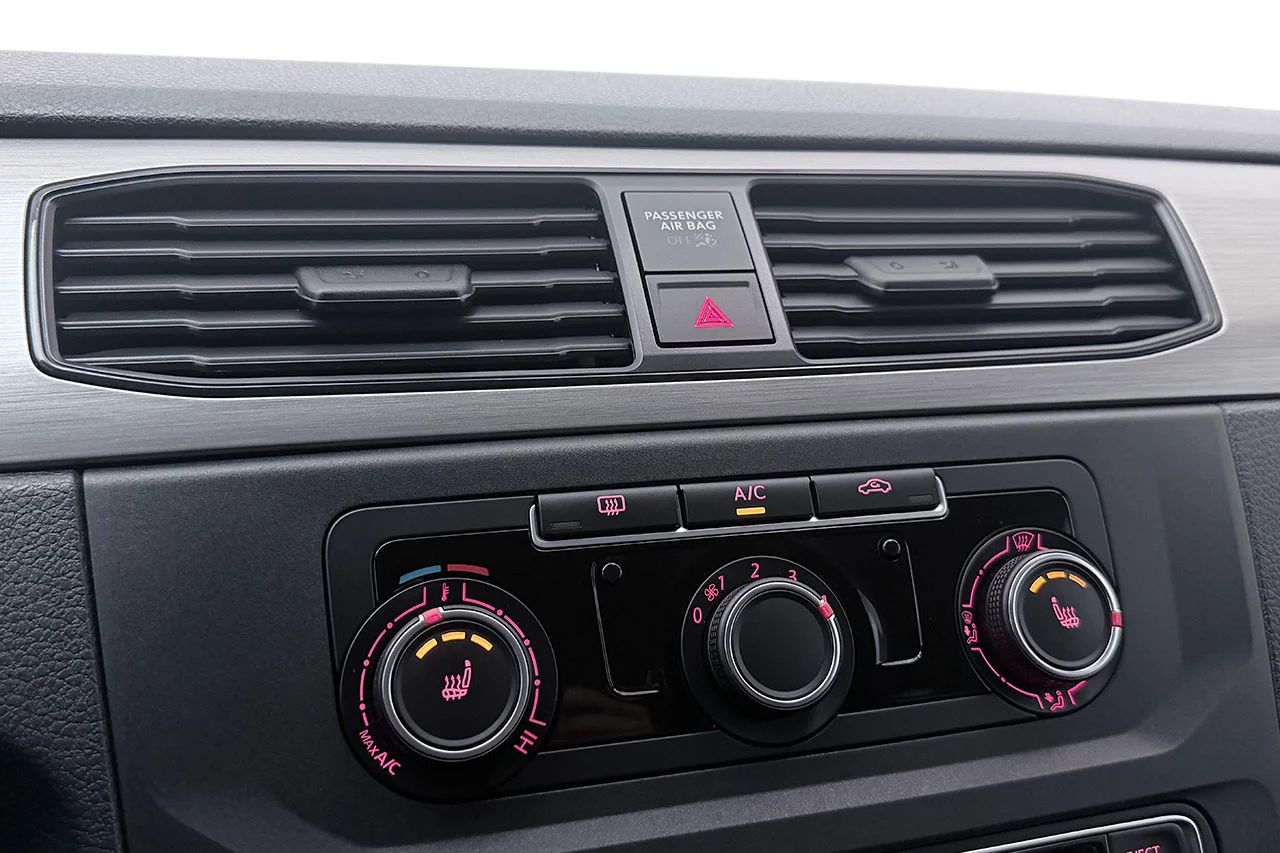 Volkswagen Caddy Maxi ABT 37.3 kWh 5-sits Värmare PDC AppConnect MOMS – bild 17 av 25