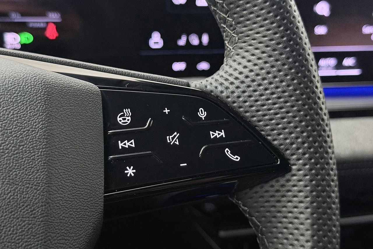 Audi Q6 e-tron SB e-tron Q S Line Sport Edt Ambiente Plus Drag HUD 360° B&O Pano – bild 21 av 36