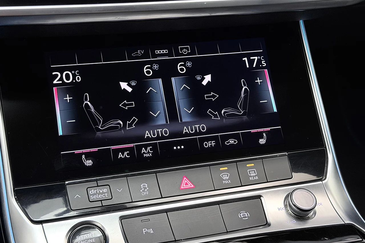 Audi A6 Sedan 55 TFSI e Q S Line Drag Matrix Navi Cockpit Stolminne 367hk – bild 27 av 35