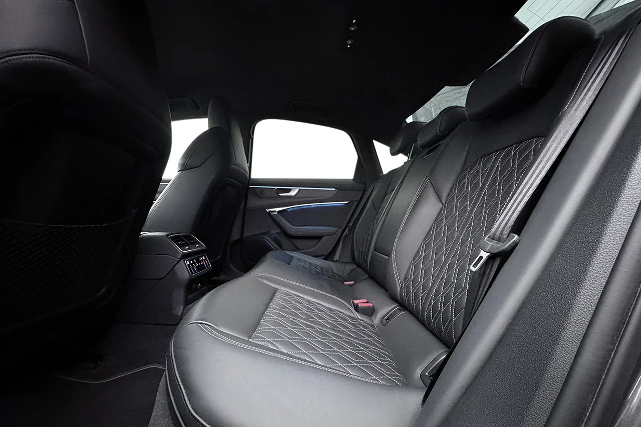 Audi A6 Sedan 55 TFSI e Q S Line Drag Matrix Navi Cockpit Stolminne 367hk – bild 14 av 35