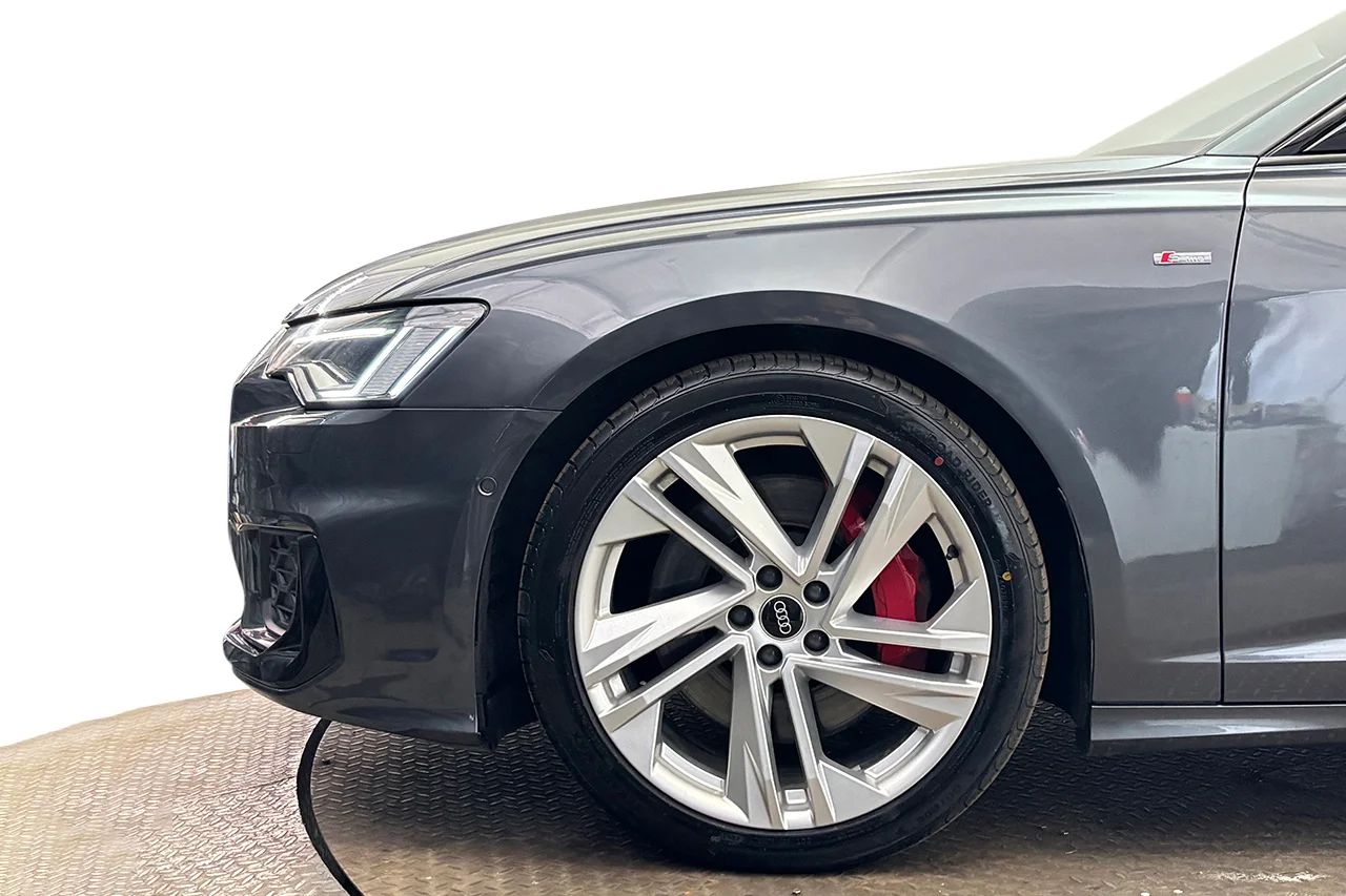 Audi A6 Sedan 55 TFSI e Q S Line Drag Matrix Navi Cockpit Stolminne 367hk – bild 9 av 35