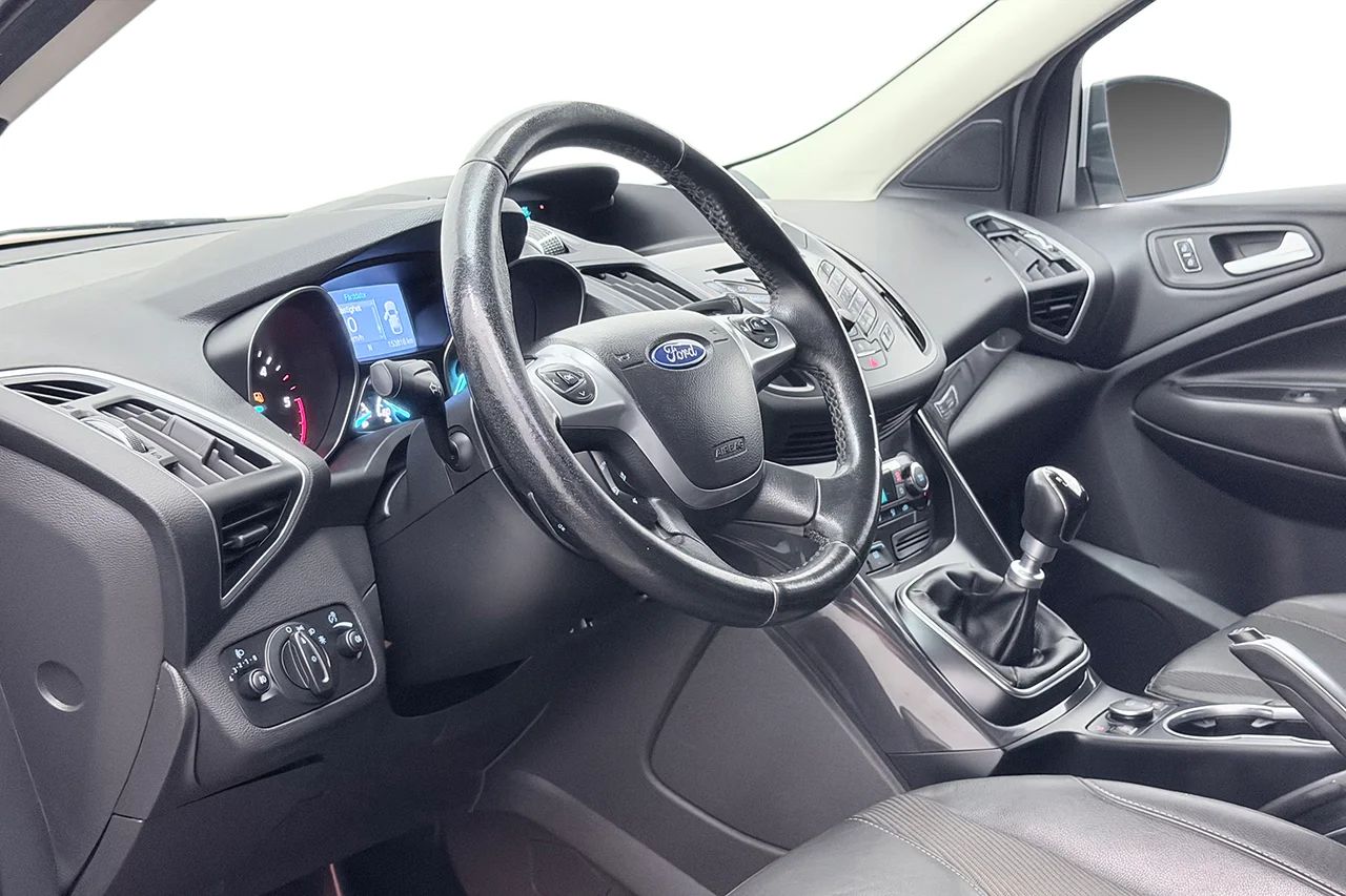 Ford Kuga 2.0 TDCi Titanium Drag Keyless P-Sens LED-ramp 140hk – bild 12 av 27