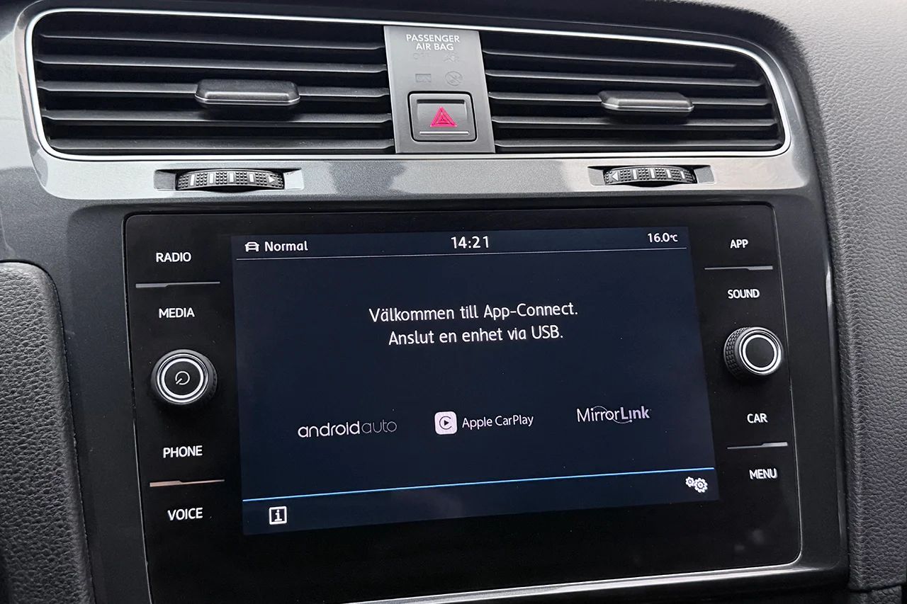 Volkswagen Golf Alltrack 2.0 4Motion Premium Executive Aut ergoActive 184hk – bild 23 av 33
