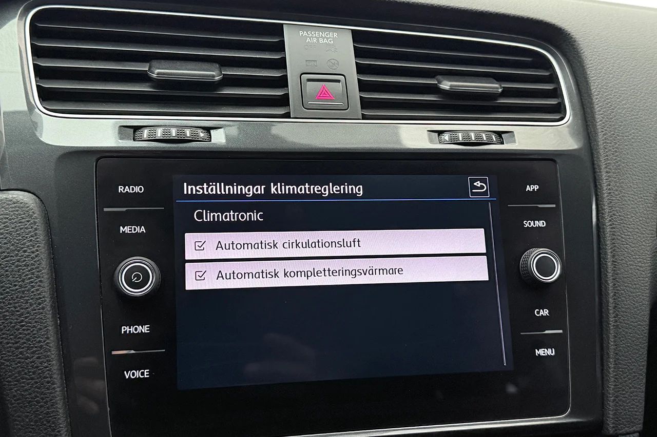 Volkswagen Golf Alltrack 2.0 4Motion Premium Executive Aut ergoActive 184hk – bild 24 av 33