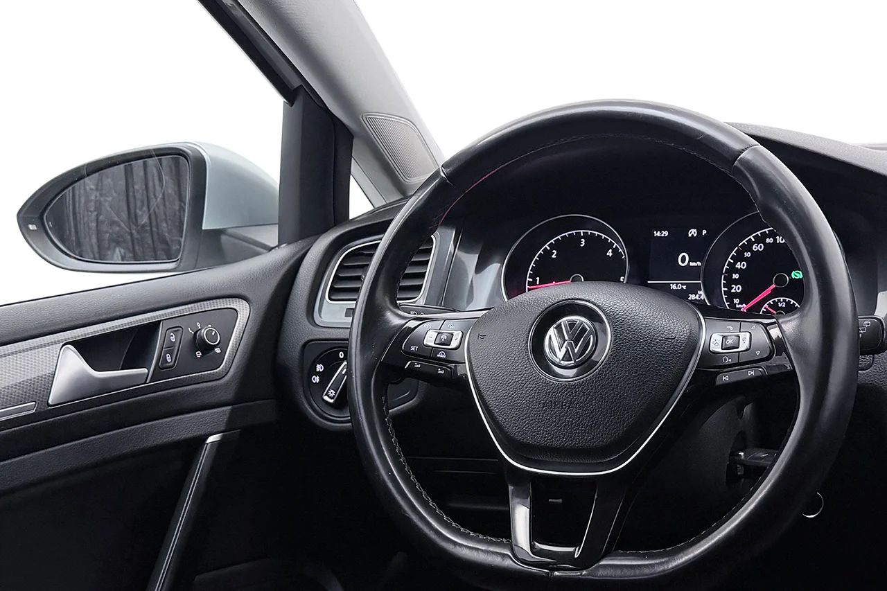 Volkswagen Golf Alltrack 2.0 4Motion Premium Executive Aut ergoActive 184hk – bild 16 av 33